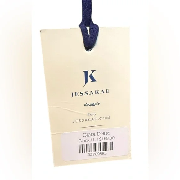 JessaKae NWT Clara Embroidered Shortsleeve Dress size large - Picture 6 of 6